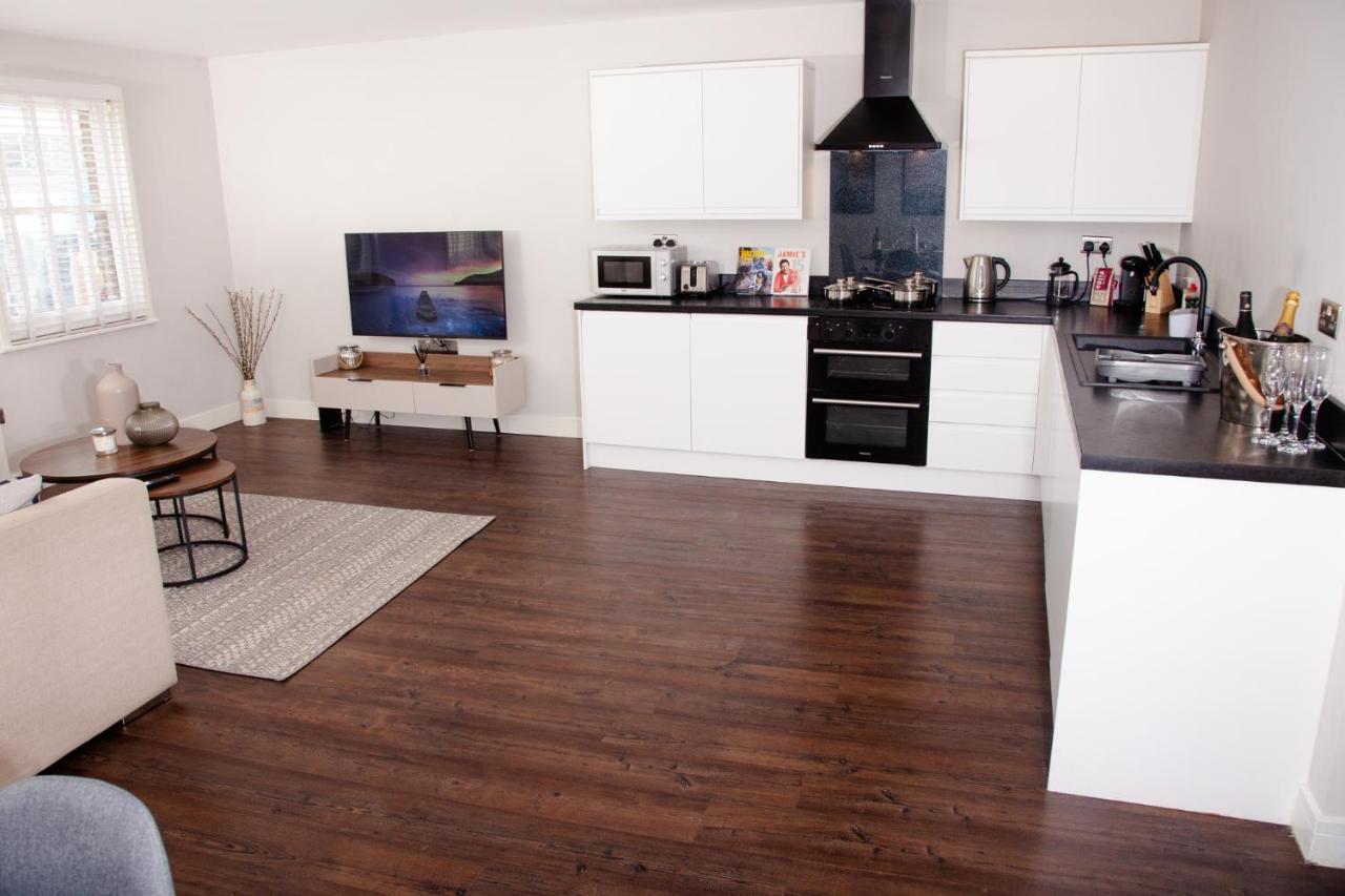 High Life Serviced Apartments - Old Town Swindon Ngoại thất bức ảnh